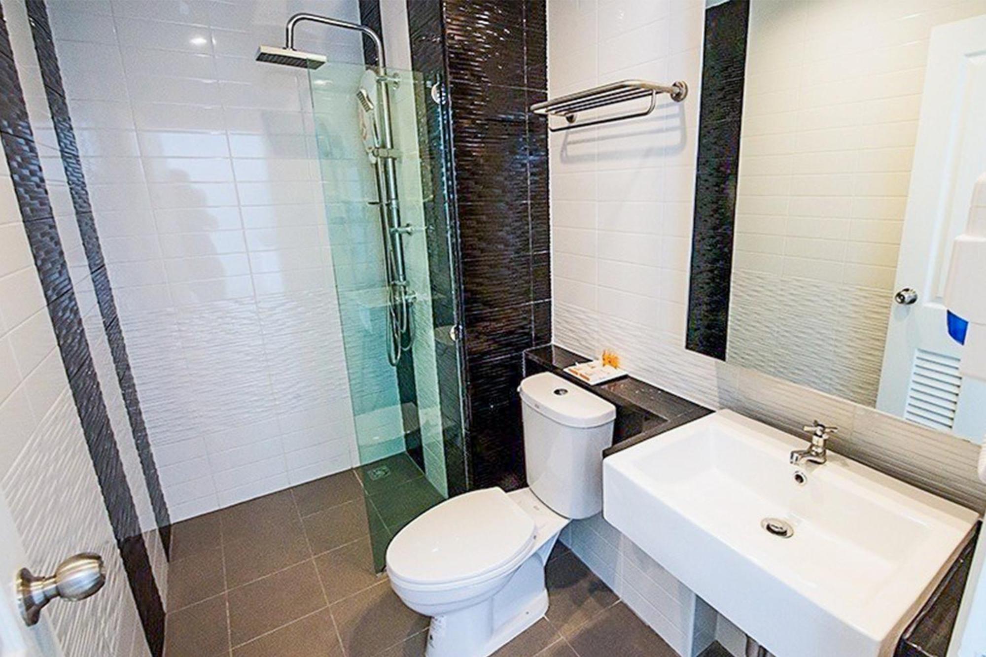 O2 Hotel Maesot Mae Sot Zewnętrze zdjęcie